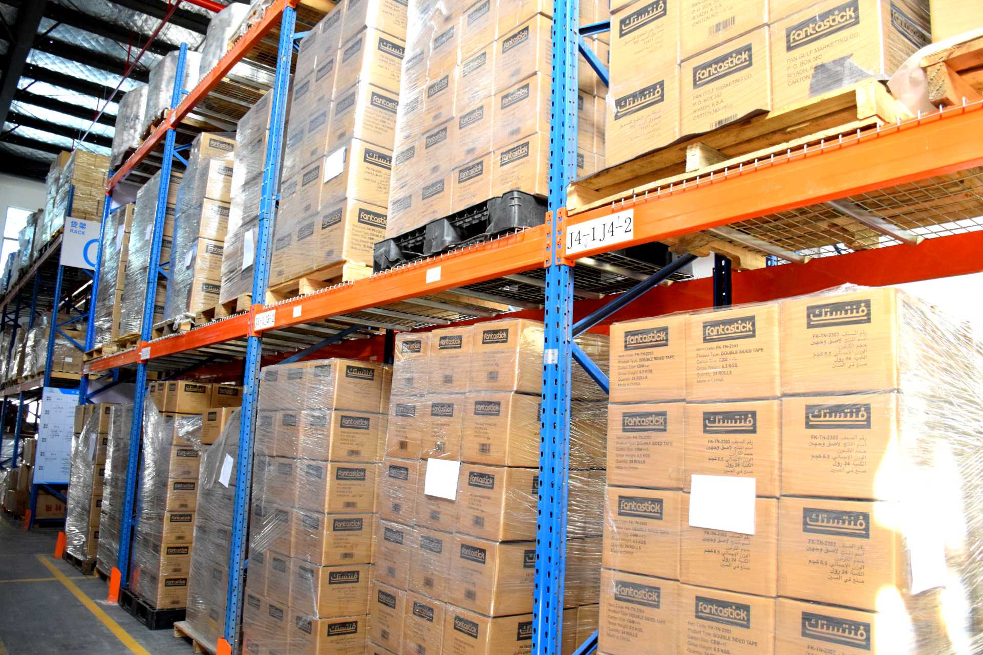 反光貼生產(chǎn)庫(kù)房 反光貼生產(chǎn)庫(kù)房